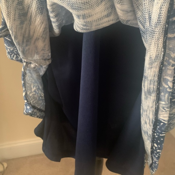 Catherines plus size 3x gorgeous deep blue top - Picture 6 of 6